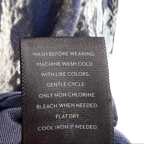 Simply Vera Vera Wang Long Sleeve Lightweight Top - Picture 6 of 7